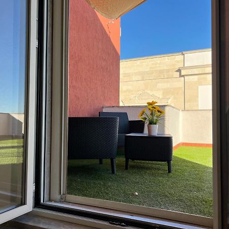 Appartement Loft Con Terrazzo A Livello Stazione à Lecce Extérieur photo