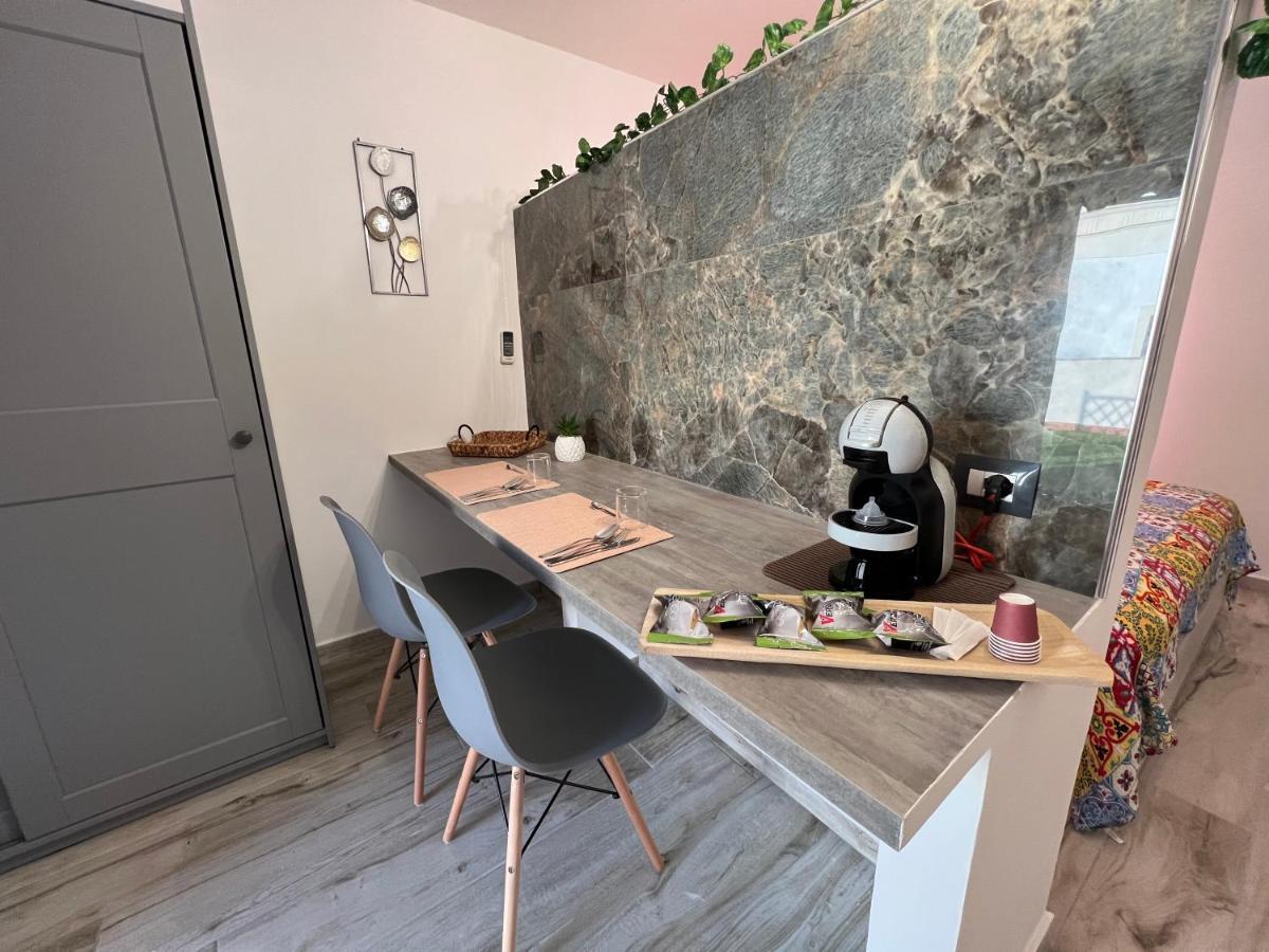 Appartement Loft Con Terrazzo A Livello Stazione à Lecce Extérieur photo